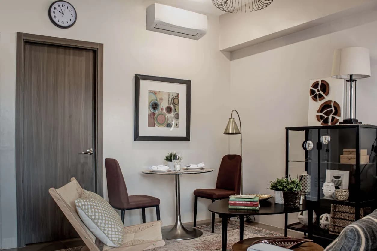 The Advantages of Investing in a Condo vs. House & Lot in Lipa City